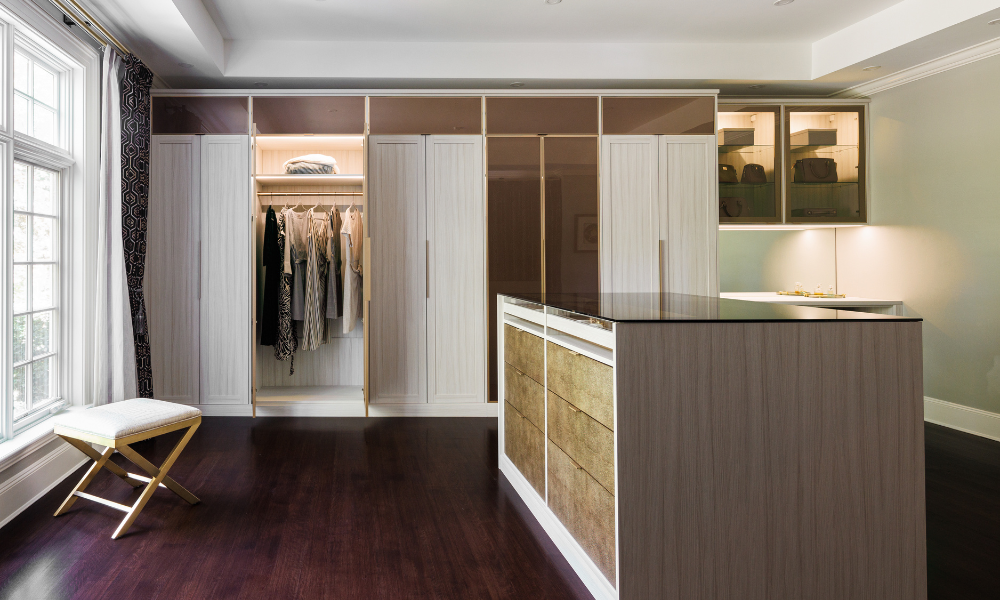 The Art of Organization: Custom Closets Revolutionizing Storage