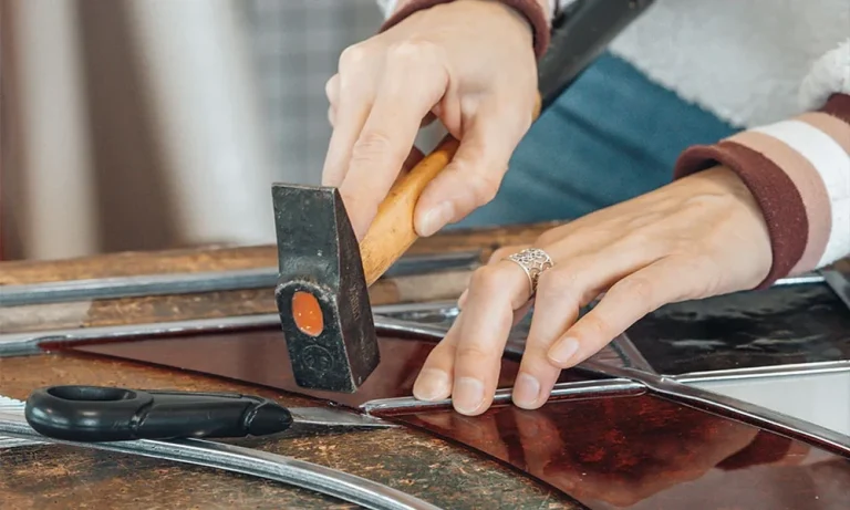 Repair or Replace? A Pocatello Glass Decision Guide